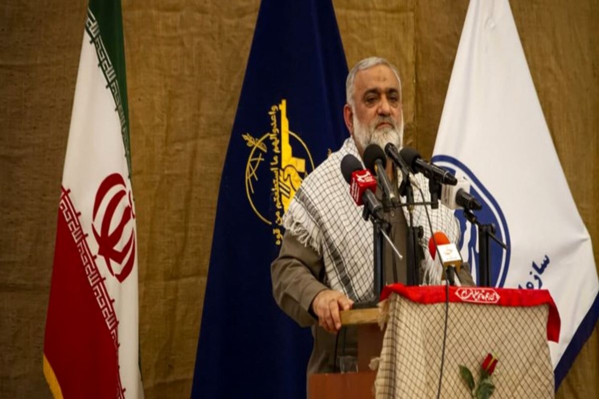 رسانه‌های دشمنان با تبلیغات خود سعی در وارونه جلوه دادن واقعیت‌ها دارند