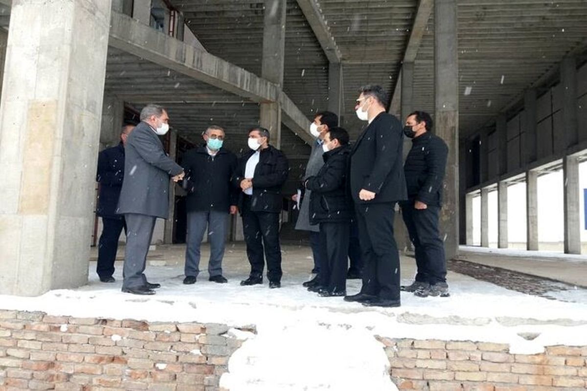 استاندار اردبیل: تکمیل تالار شهر از اولویت های عمرانی استان اردبیل است