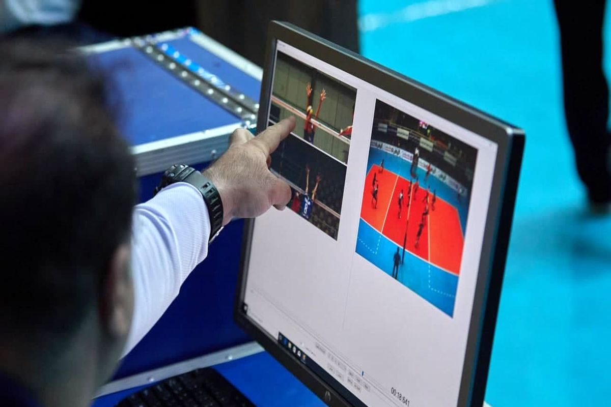 مرحله پلی‌آف لیگ برتر مردان و زنان با ویدئوچک و VIS