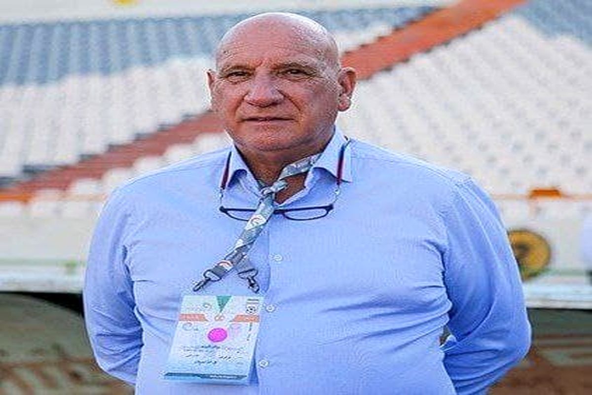 سرمربی پرسپولیسی روی نیمکت شاهین