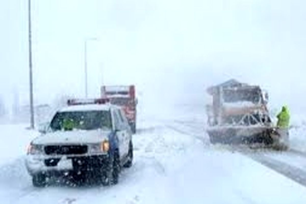 ۳ محور ارتباطی کهگیلویه و بویراحمد در پی بارش برف مسدود شد