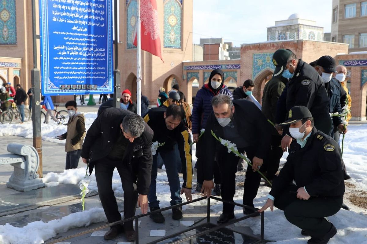 جوانان ما باید خود را مدیون اسلام و خون شهدای انقلاب و دفاع مقدس بدانند
