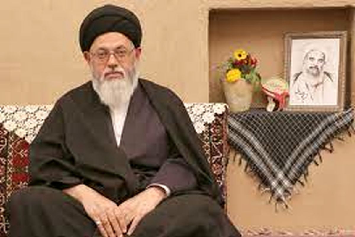 امام‌جمعه بخش مرکزی یزد: استکبارستیزی هدف اصلی انقلاب‌اسلامی است