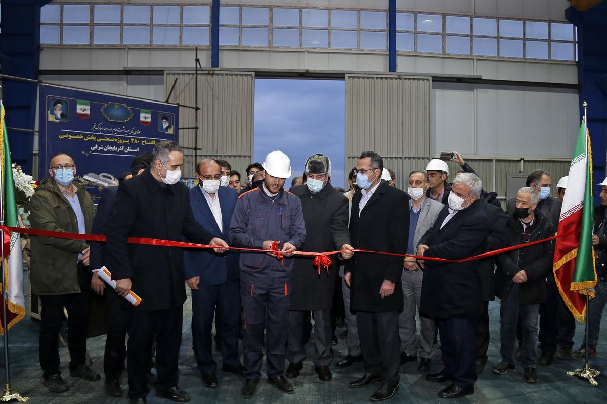 افتتاح ۳۸۰ پروژه صنعتی بخش خصوصی و ۳۷ پروژه عمرانی شهرک‌های صنعتی/ آغاز واگذاری ۱۲۳ قطعه زمین در شهرک صنعتی بعثت