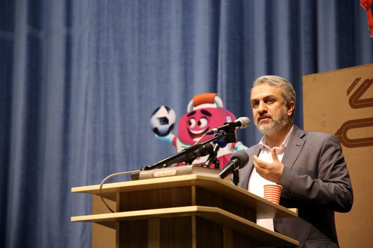 وزیر صمت : تمام قد از نوشت افزار ایرانی اسلامی حمایت می کنیم