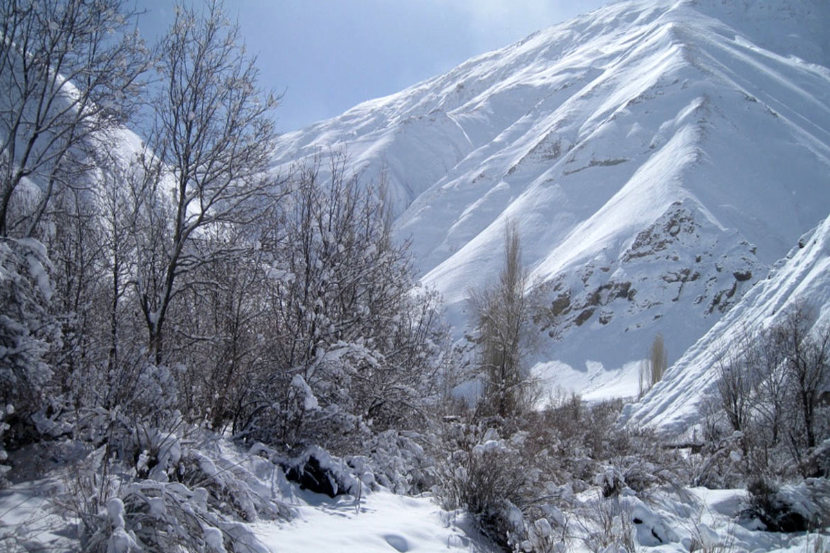 برف و کولاک مناطق کوهستانی استان قزوین را فرا می گیرد