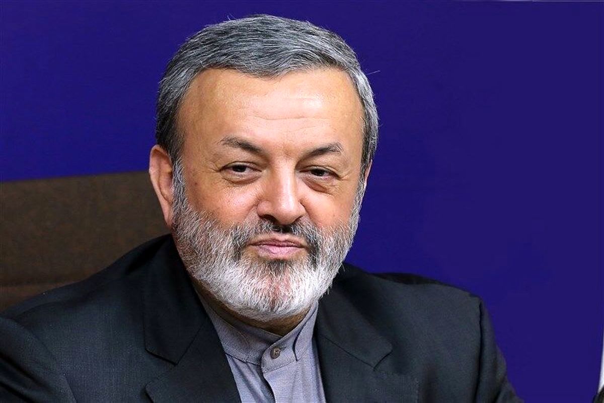 «محمدرضا اسکندری» به عنوان عضو موظف هیئت مدیره سازمان منطقه آزاد اروند معرفی شد
