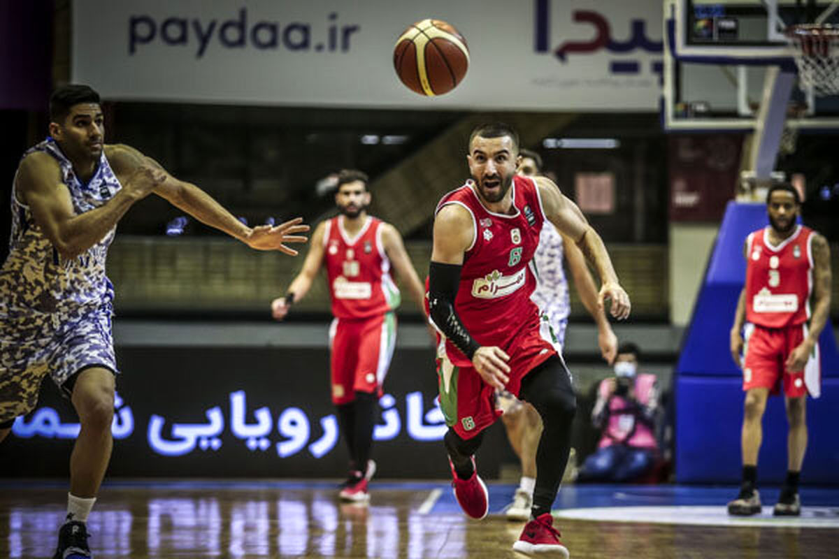 ۱۱نفر از اعضای تیم لیگ برتری در قرنطینه