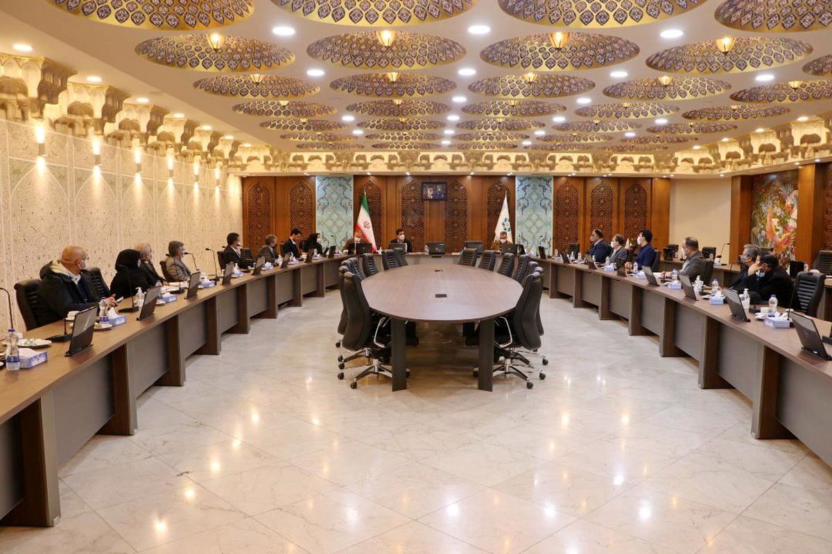 اتاق بازرگانی اصفهان برای بهبود زیرساخت‌های پالایشگاهی کشور به دولت و مجلس پیشنهاداتی ارائه داد