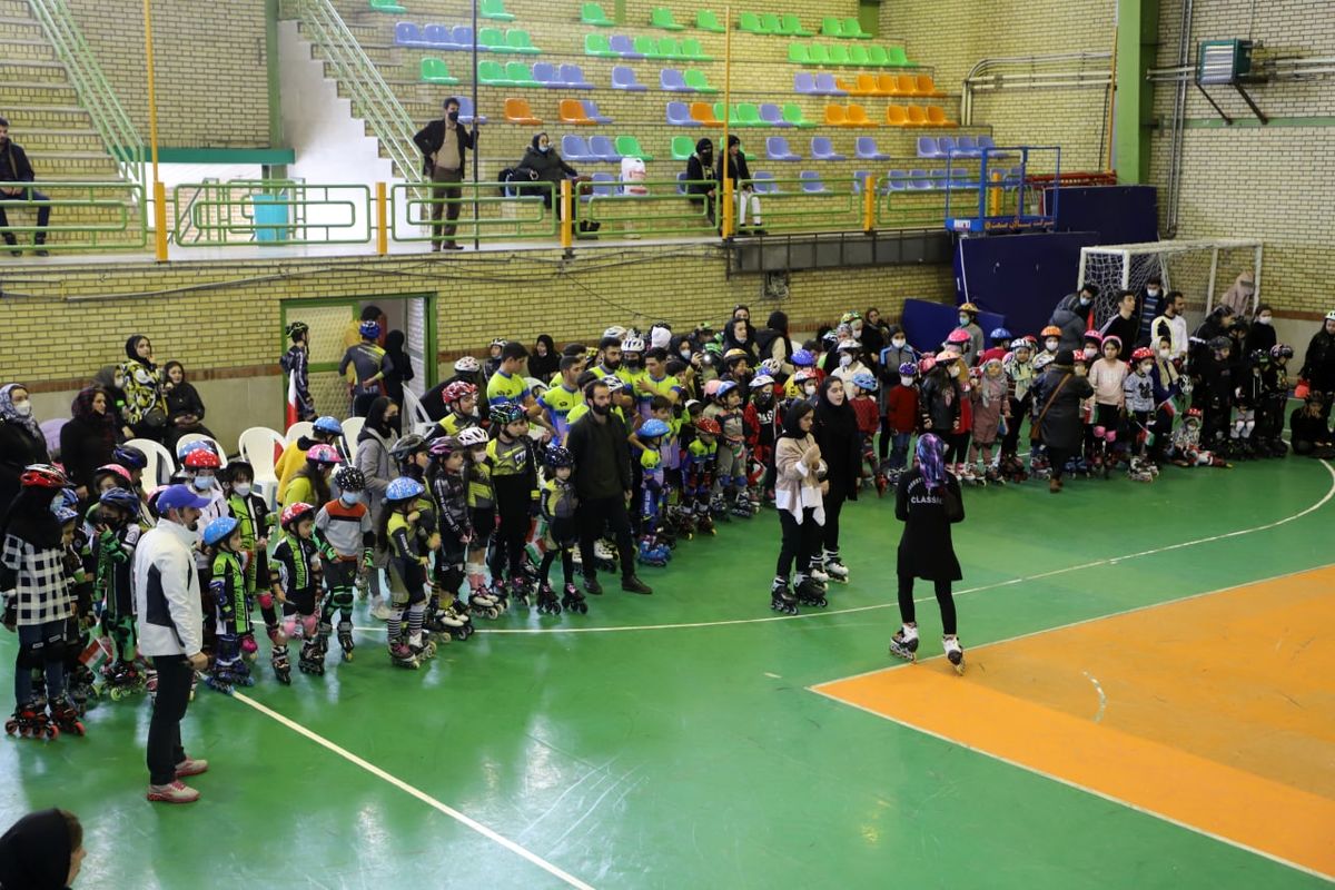 اولین المپیاد ورزشی اسکیت با نام جام پرچم در اردبیل برگزار شد