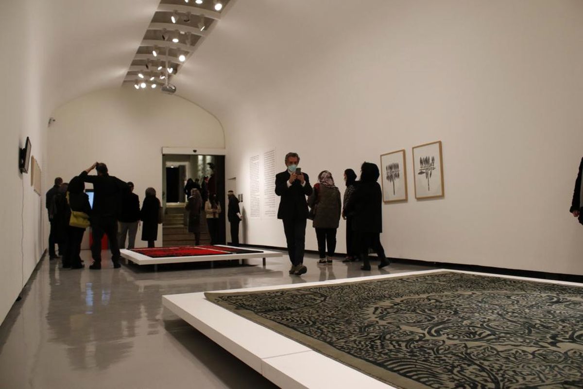 آغاز به کار گالری میرمولا ده‌-ونک با افتتاح یک نمایشگاه