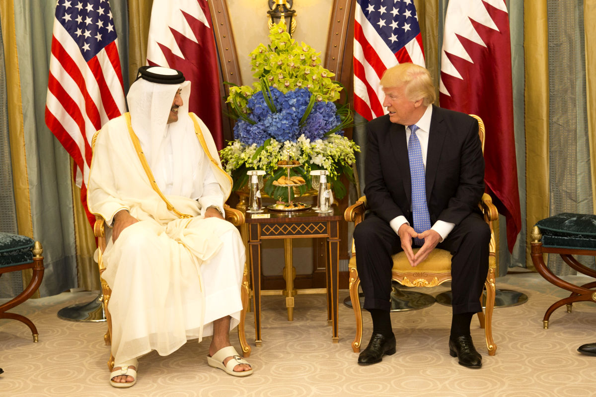 تیپ متفاوت امیر قطر در دیدار با سران کشورها + تصاویر