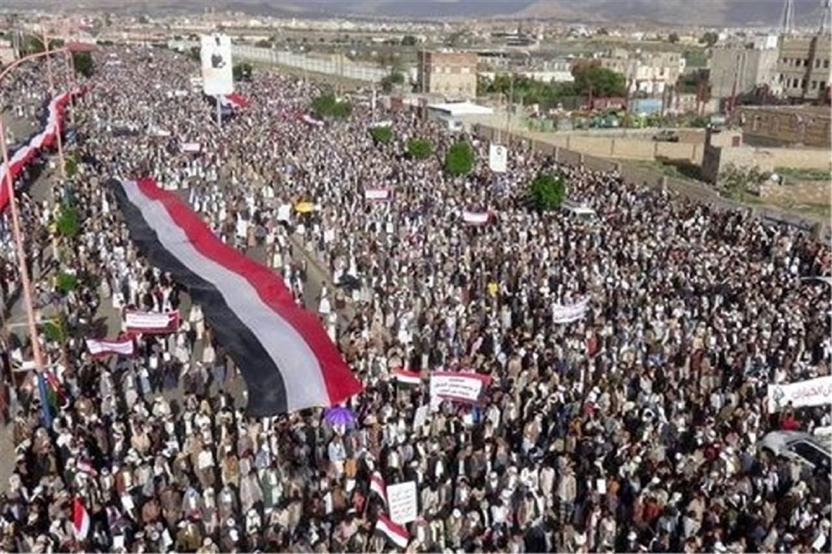 تظاهرات میلیونی مردم یمن در محکومیت محاصره اقتصادی این کشور