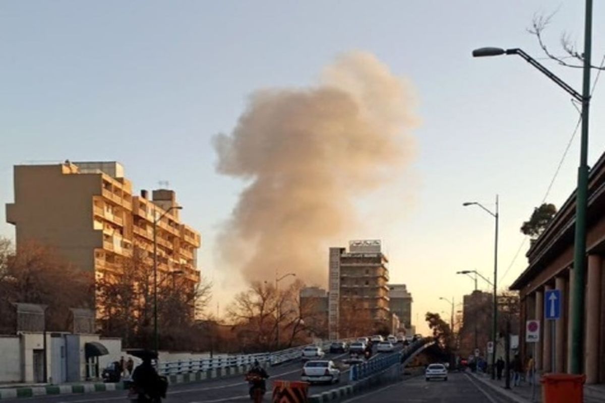 انفجار یک ساختمان مسکونی در خیابان وحدت اسلامی