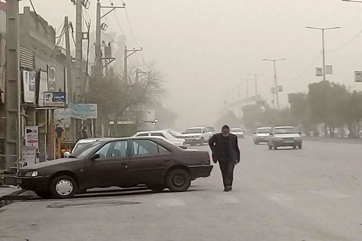 وضعیت ناسالم شهر های لرستان به دلیل گرد و غبار