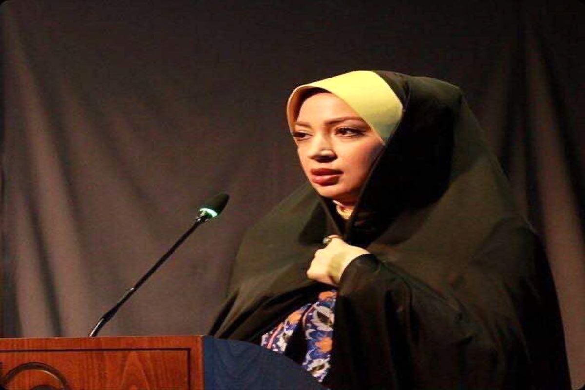 موسوی: نقش‌آفرینی زنان شاعر پس از انقلاب در تاریخ بی‌سابقه است