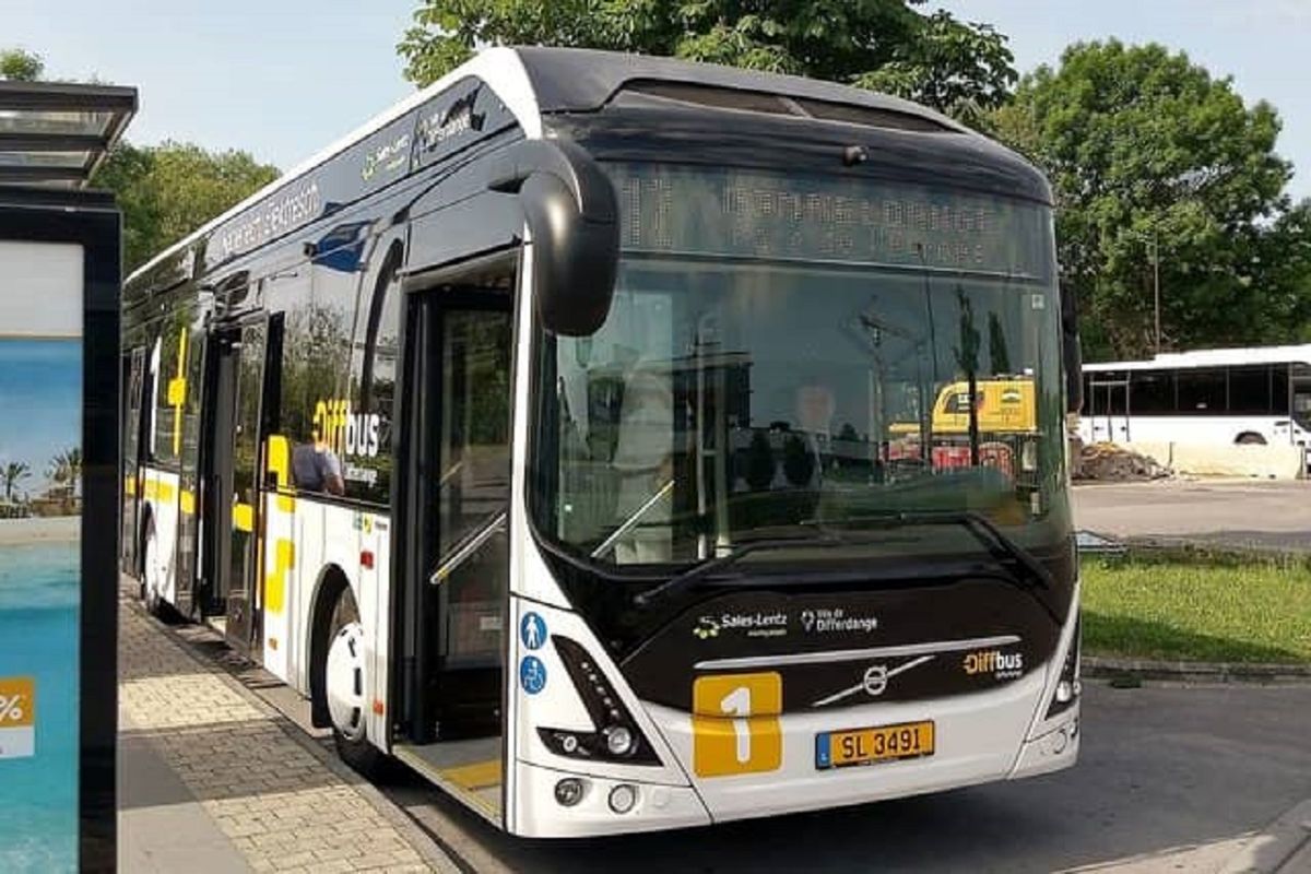 سرپرست شهرداری تبریز: ۷۳ دستگاه اتوبوس جدید به ناوگان اتوبوسرانی شهر اضافه می‌شود