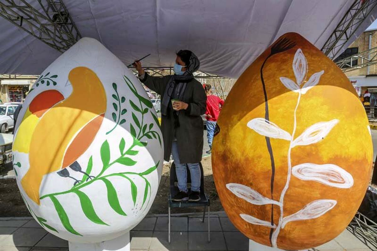 جشنواره تخم مرغ های رنگی در ۵ نقطه شهر کرج آغاز شد