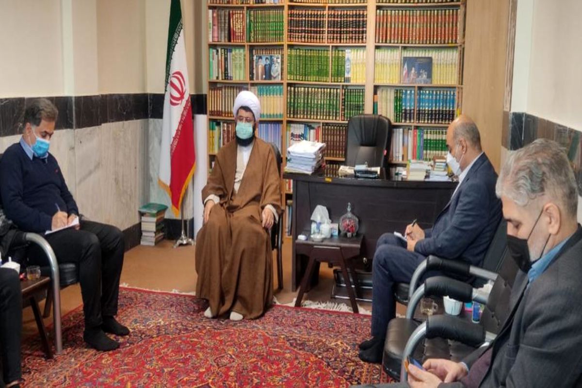 تشکیل  مجمع خانه مطبوعات قدس موردتایید و حمایت بنده است / رسانه ها باید در جهت تحقق جهاد تبیین امید آفرین باشند / فعالان رسانه ایی و مجازی اخلاق  اسلامی را رعایت کنند