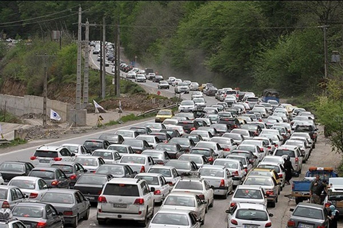 ترافیک محور قزوین به رشت سنگین است