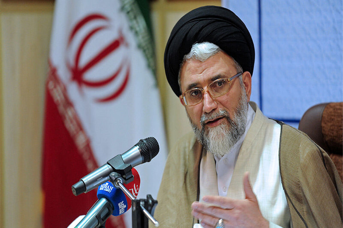 وزیر اطلاعات :دشمنان با توطئه‌های مختلف در صدد ضربه زدن به نظام اسلامی هستند
