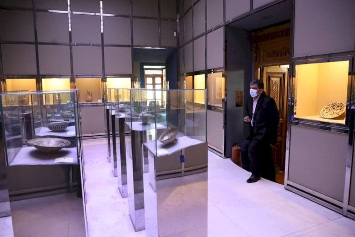 موزه آبگینه گنجینه‌ای از هنر شیشه و سفال، آیینه تمام‌نمای تمدن ایران است/ به تعامل فرهنگی در کنار تهاجم فرهنگی اعتقاد داریم