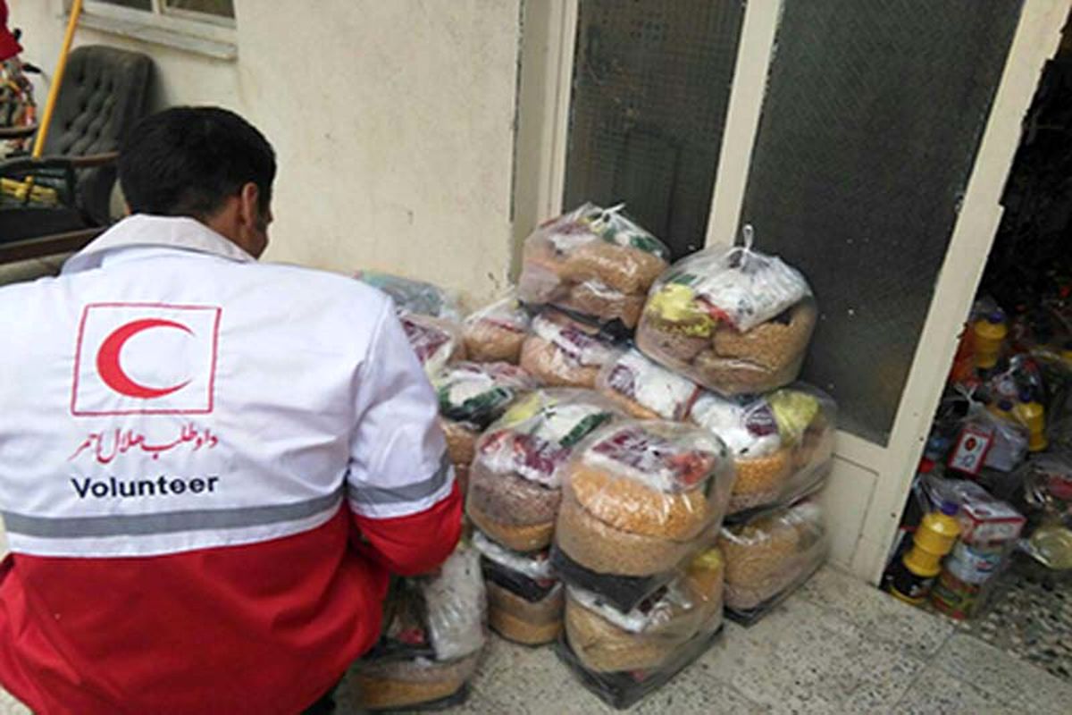توزیع بسته های غذایی با اجرای طرح همای رحمت در قزوین آغاز شد