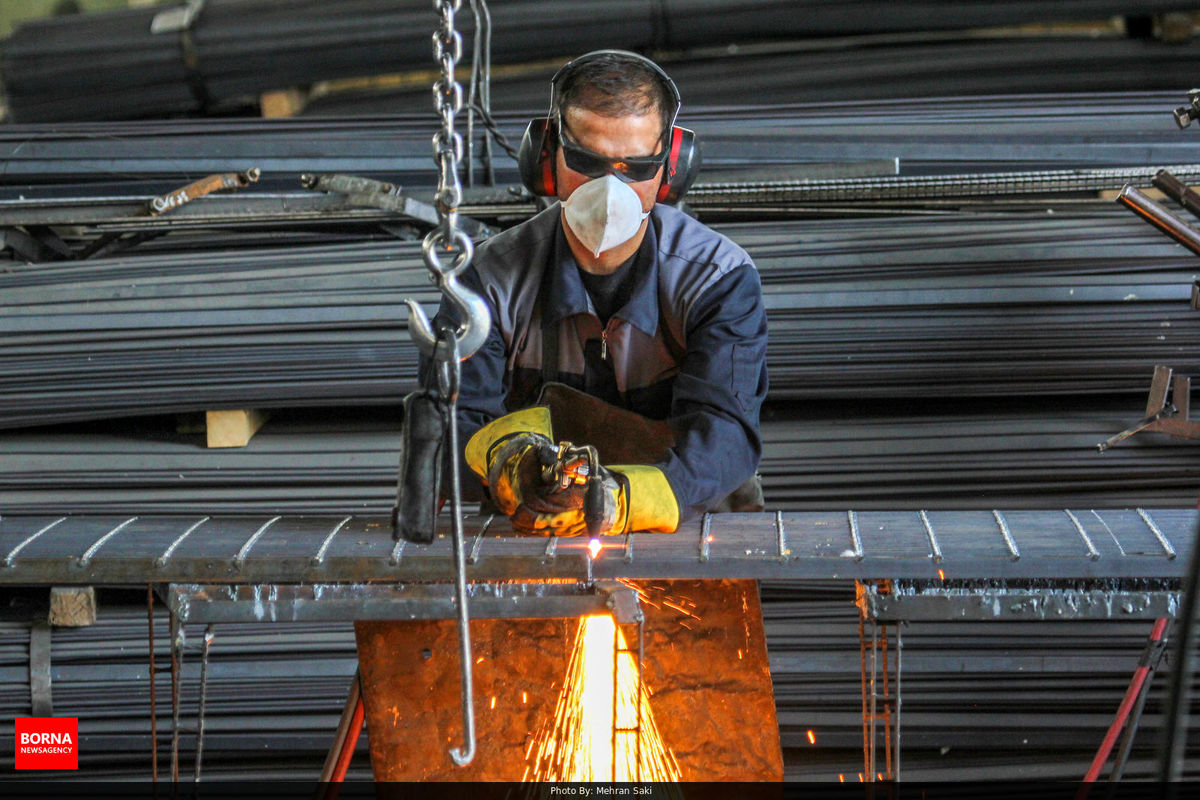 رتبه دوم  آذربایجان شرقی در راه اندازی واحدهای تعطیل در کشور