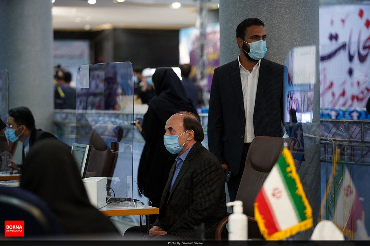 اصولگرا هستم/ مستقل در انتخابات شرکت می‌کنم