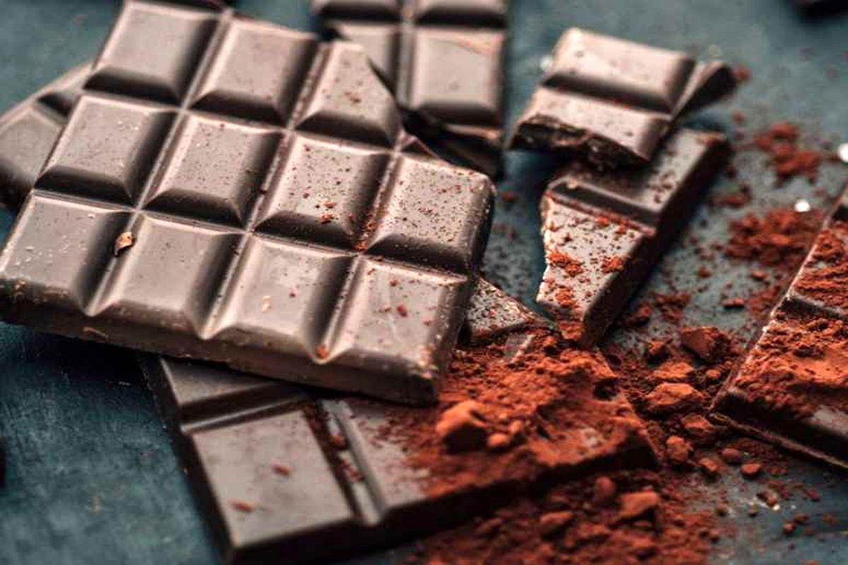 چرا باید تا می‌توانیم شکلات تلخ بخوریم؟