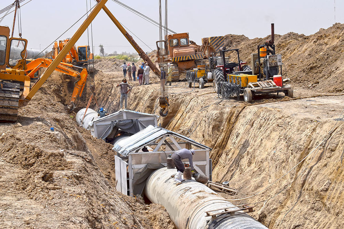 آغاز عملیات اجرایی خط انتقال طرح آب‌شیرین‌کن ۱۷ هزار مترمکعبی بوشهر
