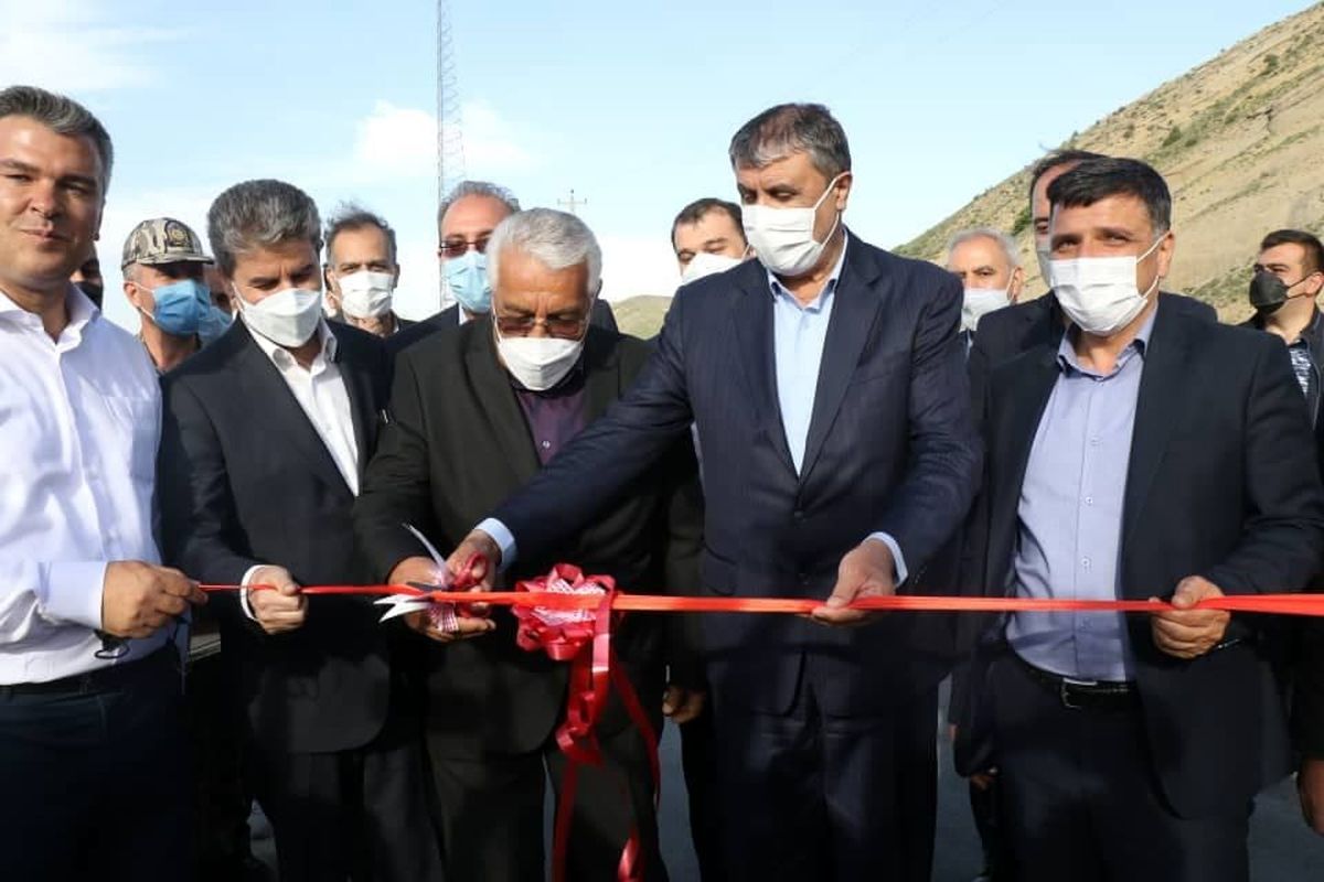 افتتاح ۲۰ کیلومتر از راههای اصلی و بزرگراهی آذربایجان‌غربی بصورت نمادین