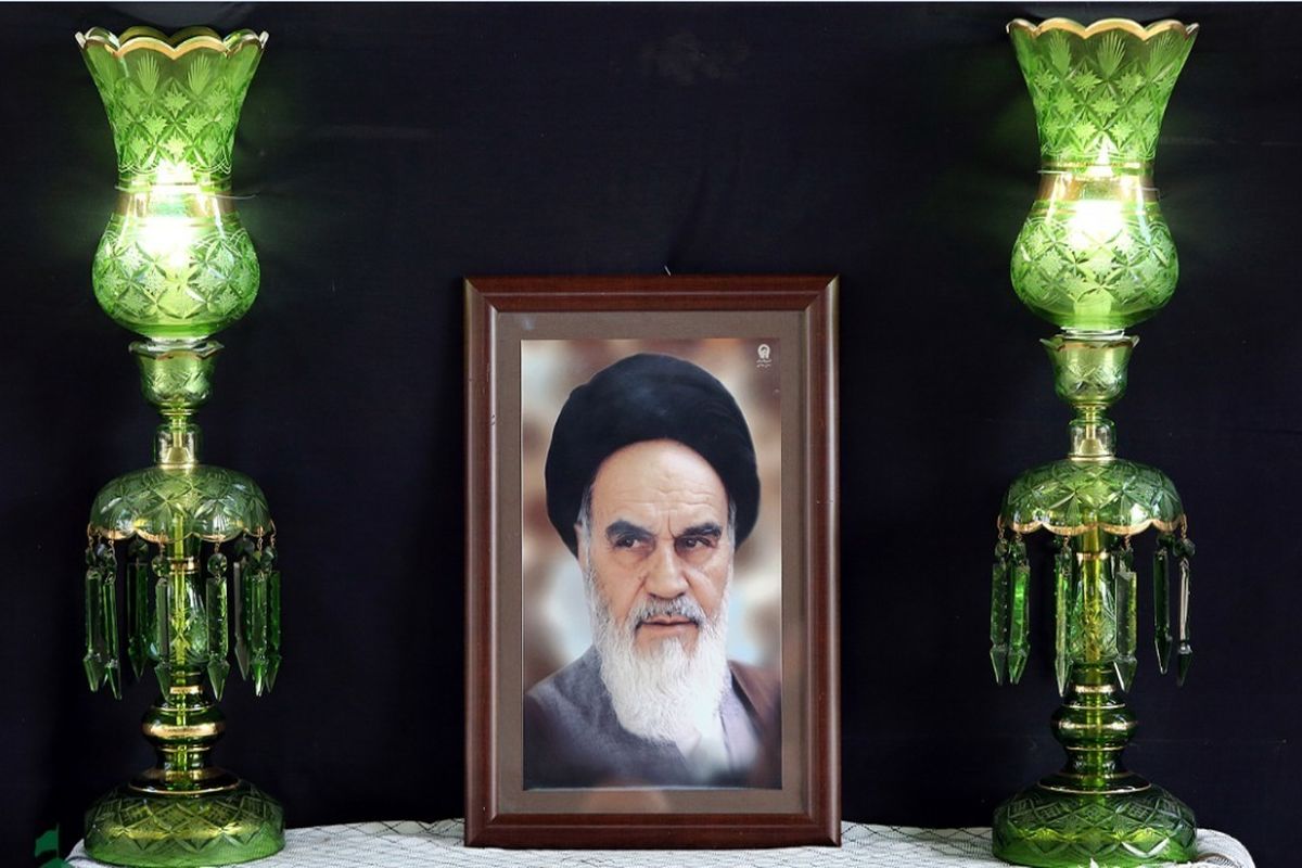 بزرگداشت سالروز ارتحال امام خمینی (ره) در تلویزیون
