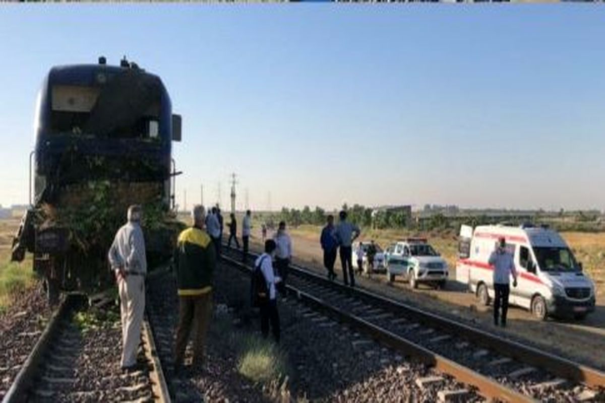 برخورد قطار با کامیون یک کشته برجای گذاشت