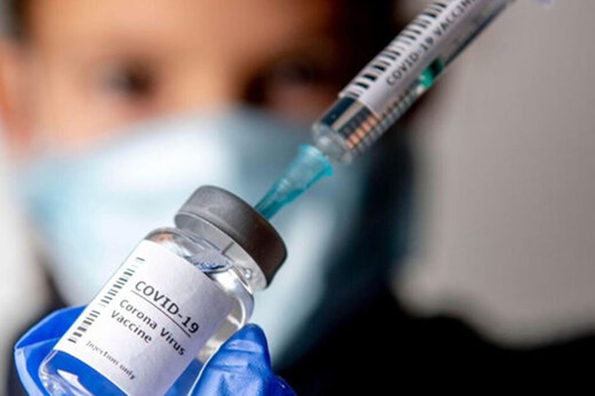 دانشجویان و دانشگاهیان از شهریور  واکسینه می‌شوند