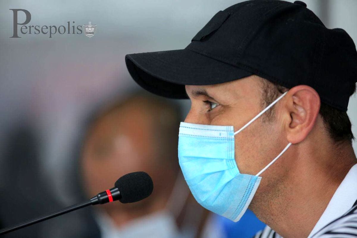 زمان نشست خبری سرمربیان پرسپولیس و تراکتور در سوپرجام اعلام شد