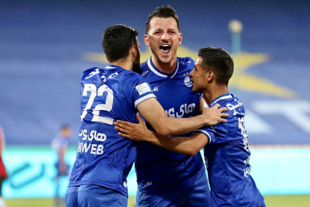 برتری استقلال در شب خاص ورزشگاه آزادی/ آبی‌پوشان ۴۰ امتیازی شدند