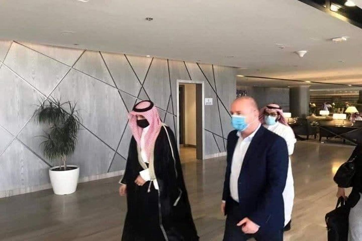 حضور هیات دولتی سوریه در ریاض!/هدف از این سفر چیست؟