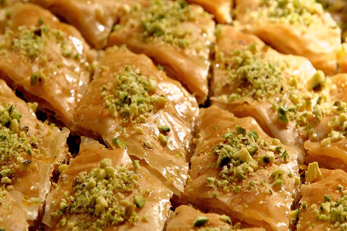 معرفی شیرینی های محلی و سنتی ایران در «شیرین بهار»