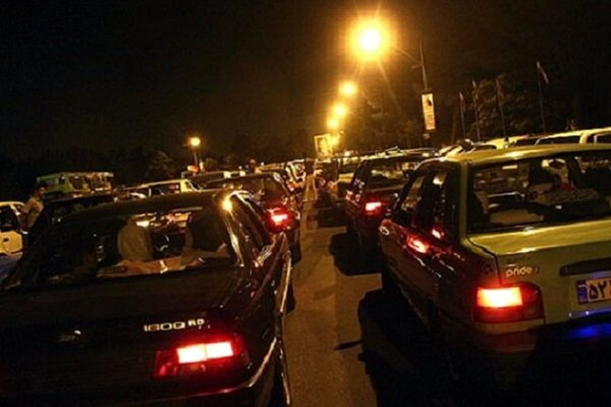 قطع برق و خاموشی چراغ های راهنمایی علت اصلی ترافیک معابر شهری همدان است