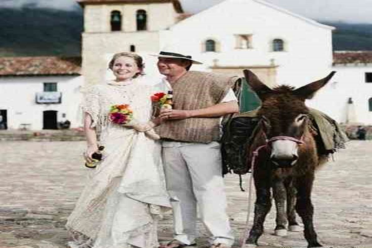 این زوج عجیب ۶۶ بار ازدواج کردند! + عکس