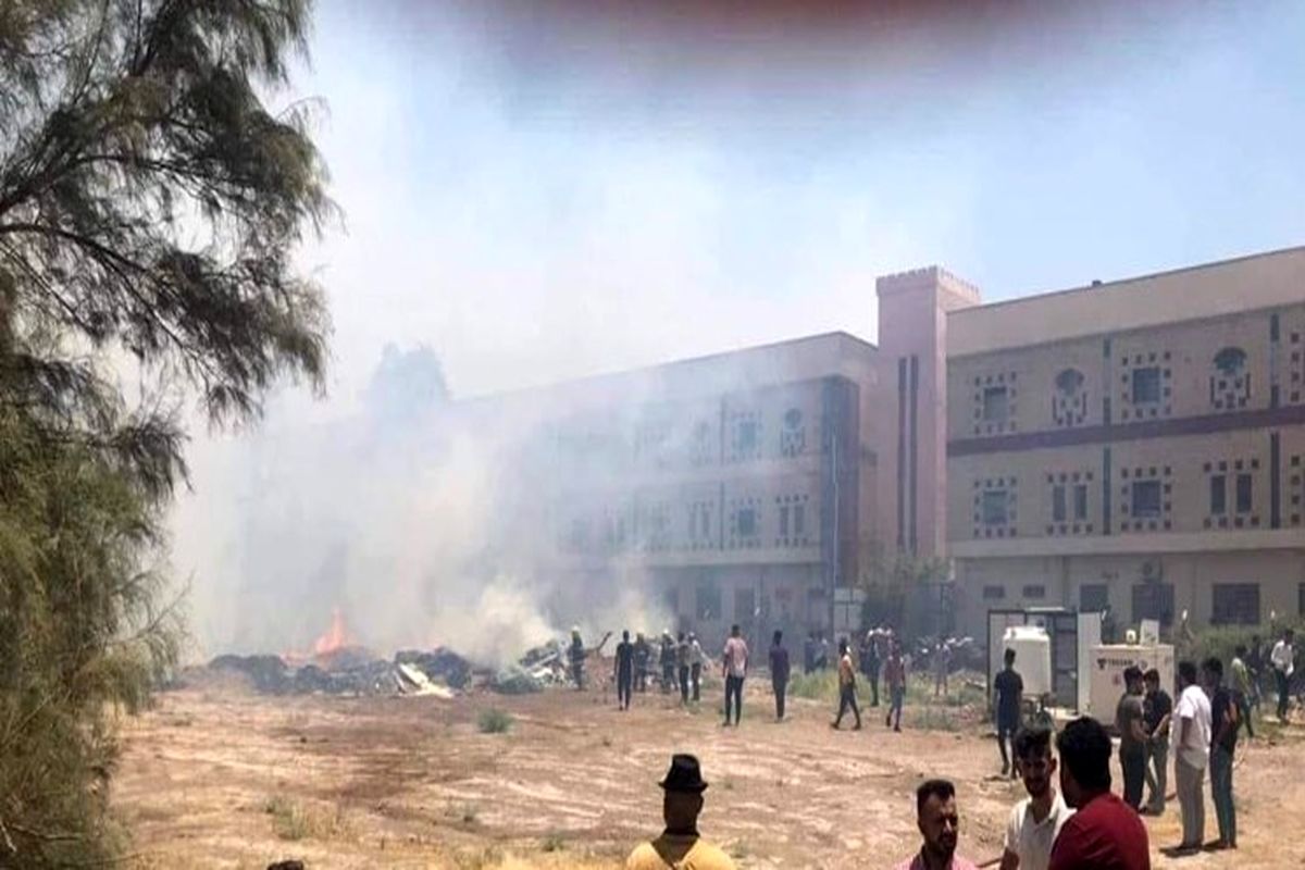 آتش سوزی شدید وسط دانشگاه+ عکس