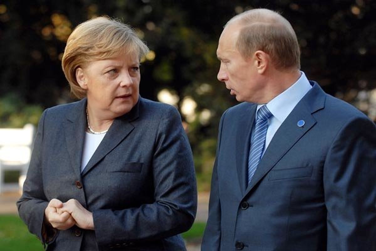 تاکید صدراعظم آلمان بر ضرورت ارتباط مستقیم اروپا با روسیه