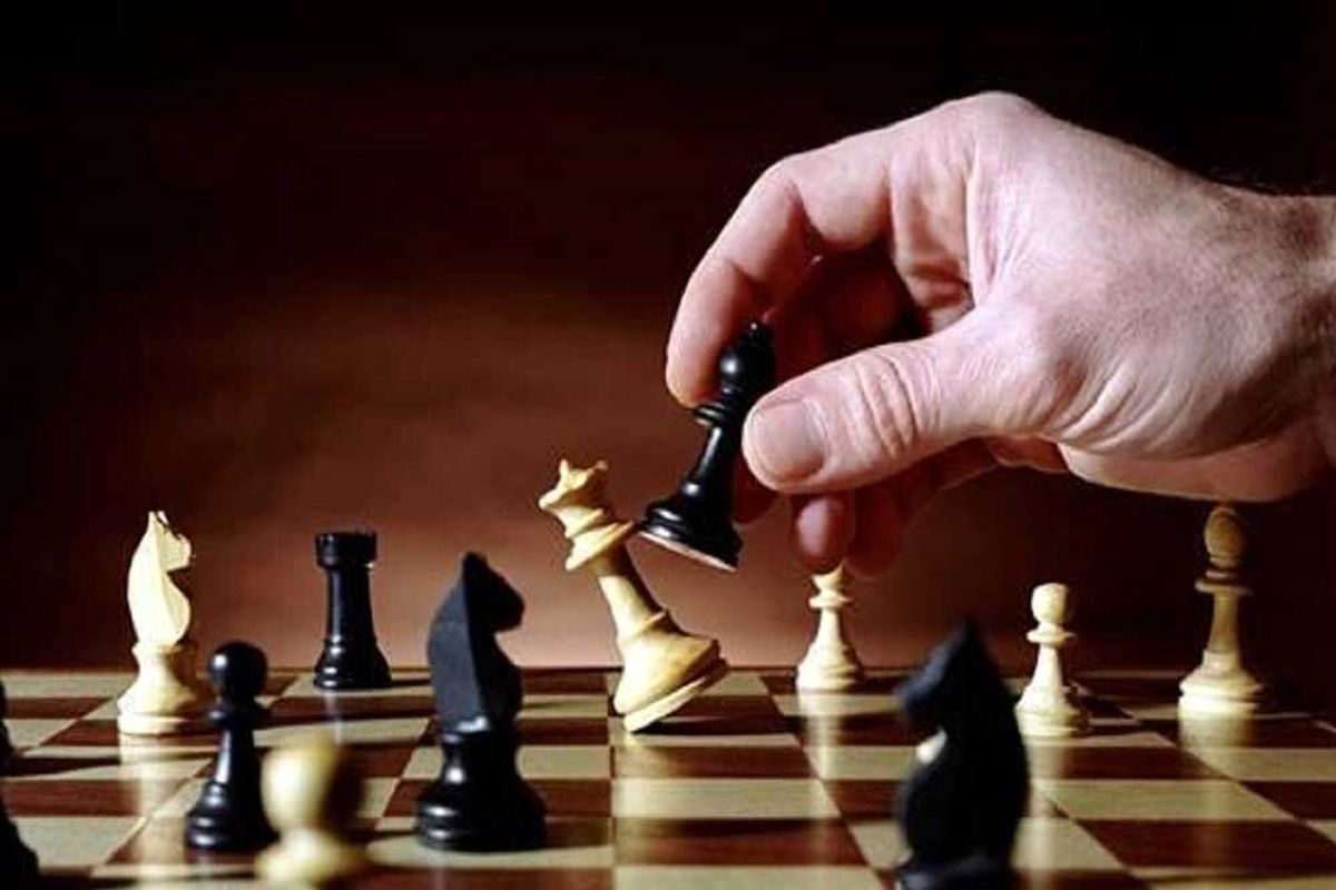 قهرمانی شطرنج باز بروجردی درمسابقات شطرنج نابینا وکم بینای  کشور