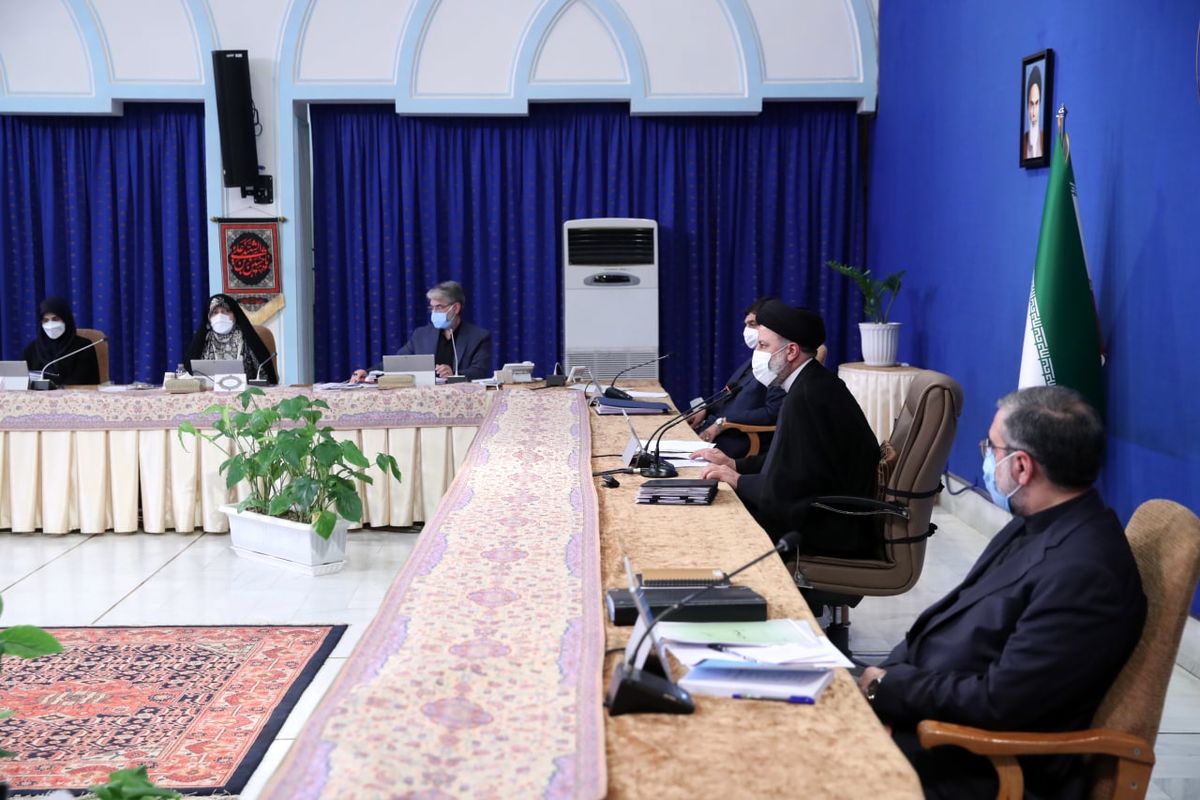 تعطیلات کرونایی نباید در خدمت رسانی وقفه ایجاد کند/ در دوره انتقالی از دولت دوازدهم همه دستگاه ها با جدیت خدمت کنند