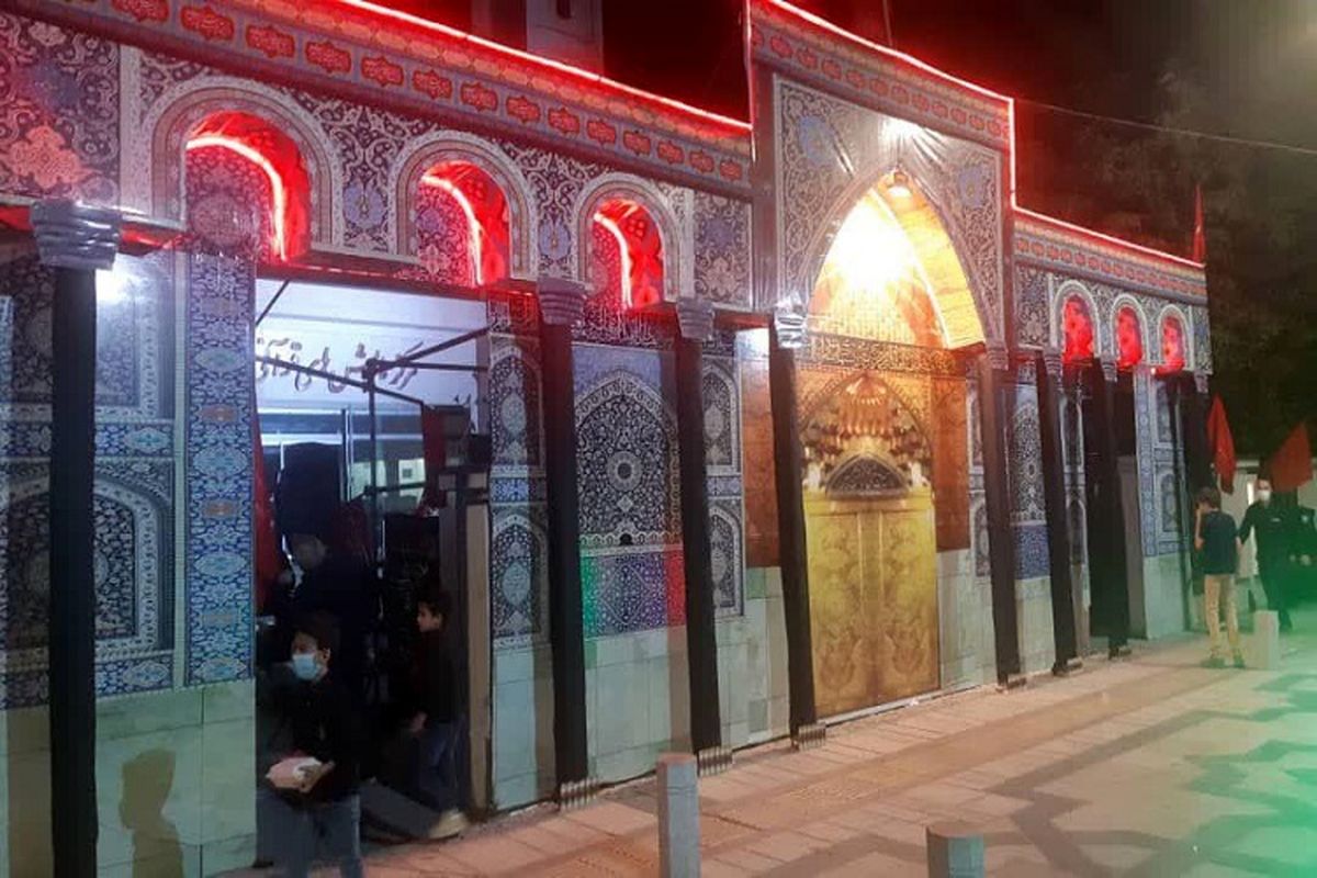 نصب المان سه بعدی ضریح مطهر امام حسین(ع) در همدان