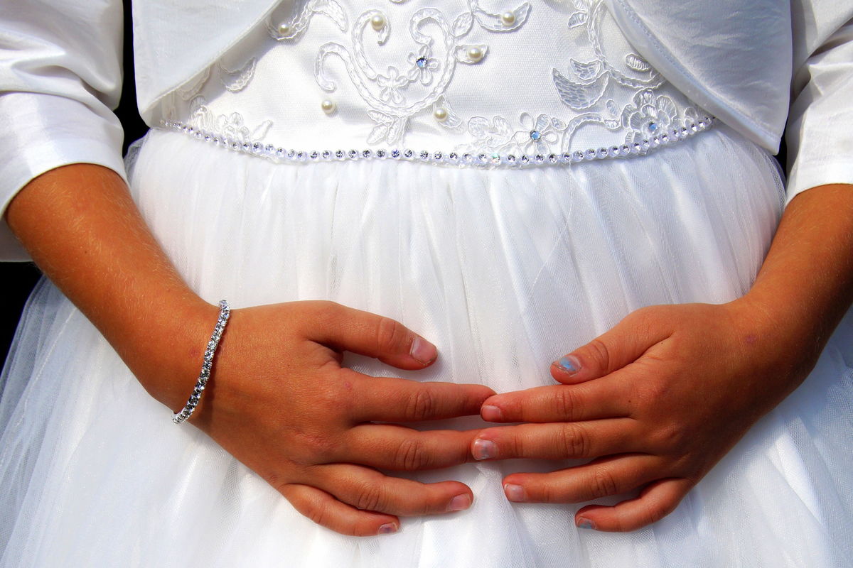 آسیب های هشدار دهنده طلاق کودکان را جدی بگیرید/ از نبود قانون برای ازدواج کودکان تا بی اعتنایی بهارستانی ها به بیوه شدن کودکان زیر ۱۴ سال