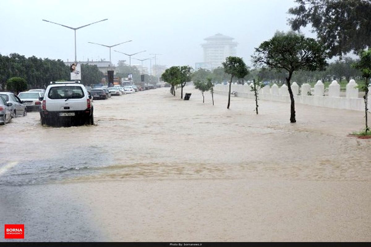 جاری شدن سیلاب محلی و نقطه‌ای در مازندران