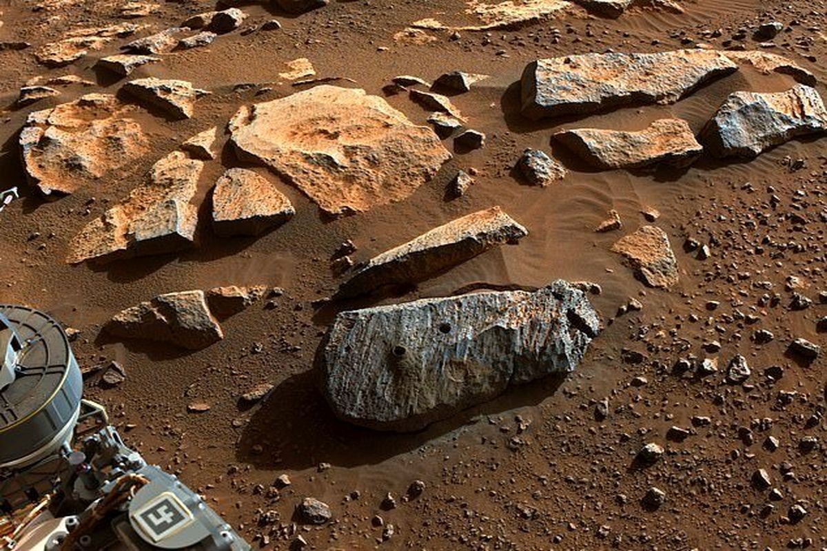 آیا واقعا مریخ زمانی قابل سکونت بوده است؟