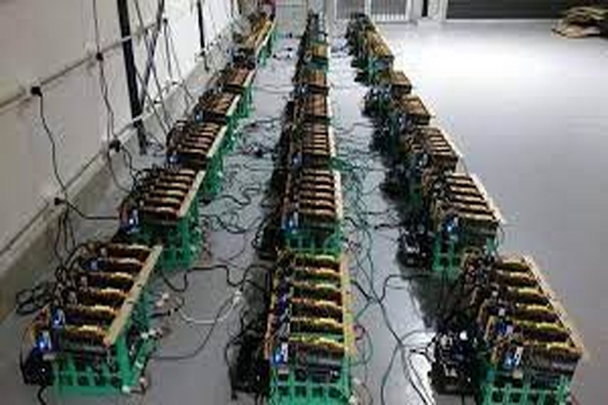 کشف ۱۹۸ دستگاه استخراج رمزارز غیر مجاز از یک واحد تولیدی متروکه در زنجان